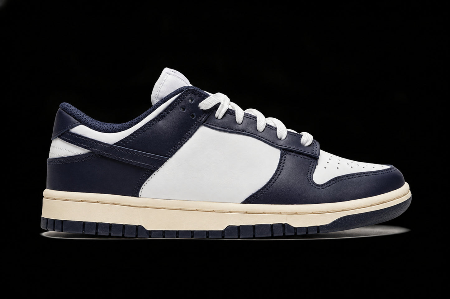 Low-Top Casual Sneakers - Vintage Navy