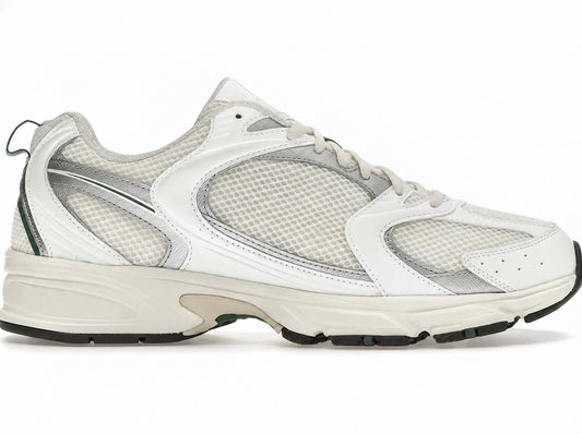 Retro Lifestyle Sneakers - Sea Salt White Marsh Green